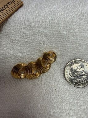 Avon Gold Tone Spiral Brooch